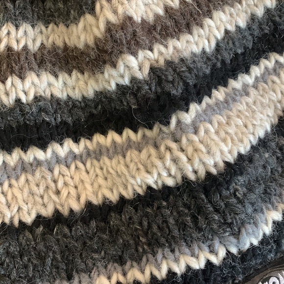 Wool Knit Lined Toque - Picture 2 of 6